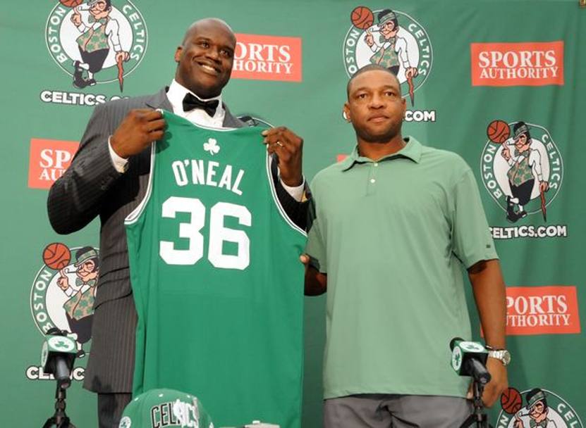 L&#39;ultima squadra di Shaq in Nba sono i Boston Celtics nel 2011: qui O&#39;Neal con Doc Rivers